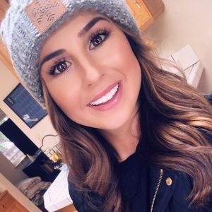 Meet your Posher, Sydney